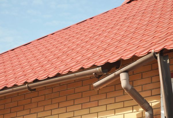 Loose Gutter Repair in Loveland