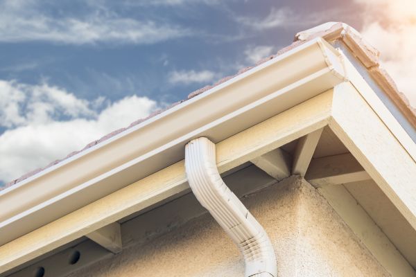 Seamless Gutter Replacement in Loveland