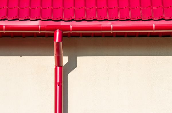 Cost of Downspout Reattachment in Loveland